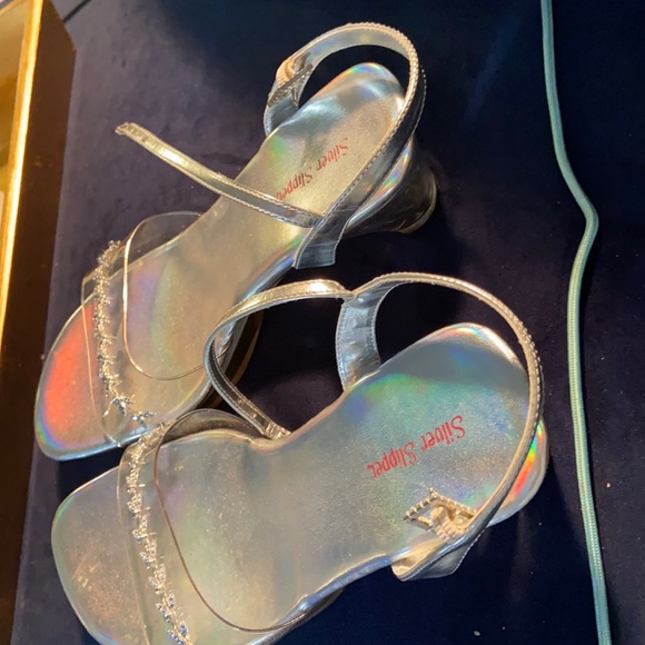 Shoes - Dressy shoes